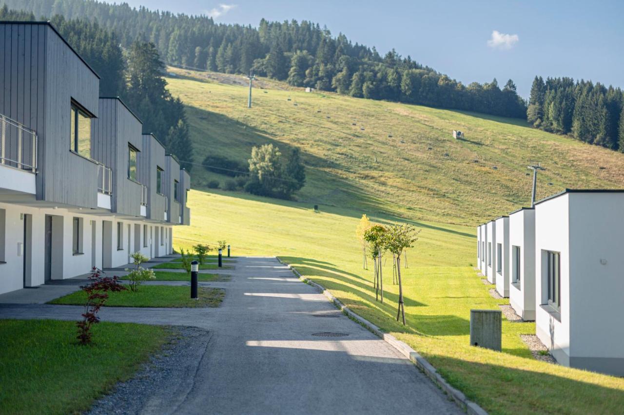 Naturpark Chalets Lambrecht By Alps Resorts Sankt Lambrecht Esterno foto