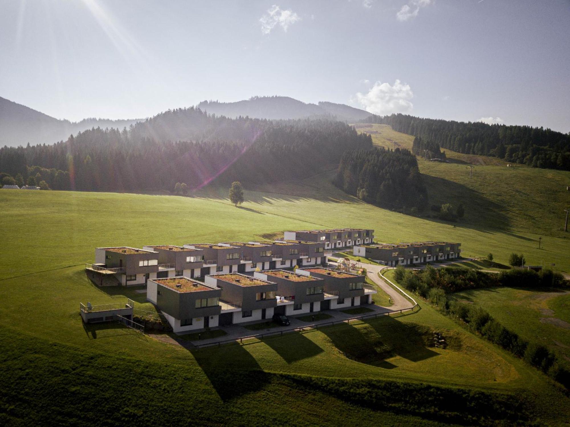 Naturpark Chalets Lambrecht By Alps Resorts Sankt Lambrecht Esterno foto