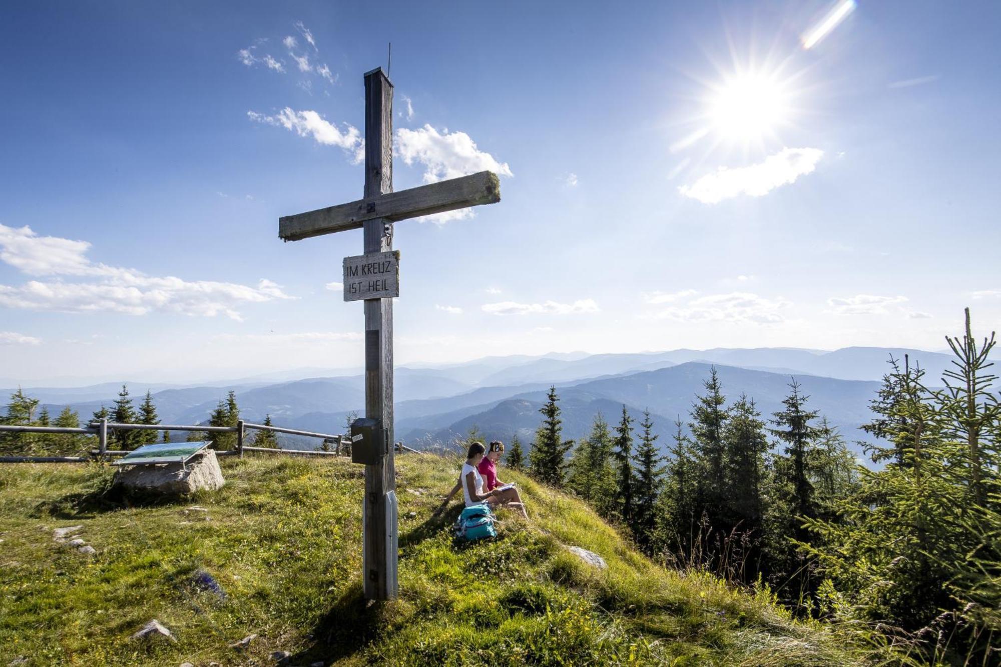 Naturpark Chalets Lambrecht By Alps Resorts Sankt Lambrecht Esterno foto
