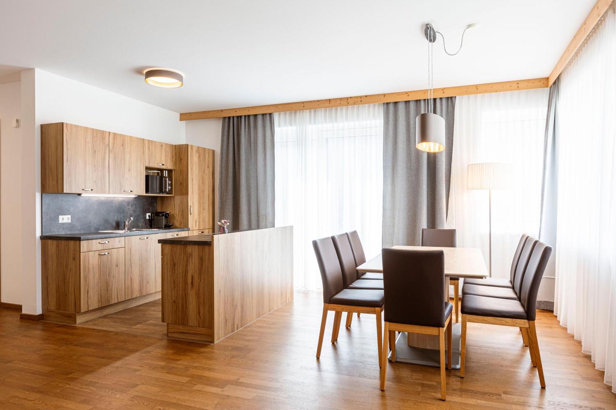 Naturpark Chalets Lambrecht By Alps Resorts Sankt Lambrecht Esterno foto